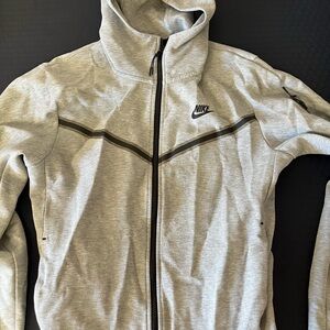 Nike Men's Gray Jacket